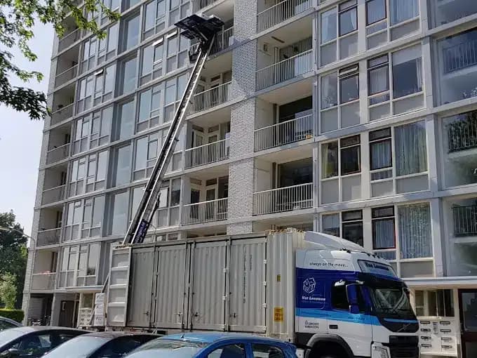 Van Leeuwen Verhuizingen foto