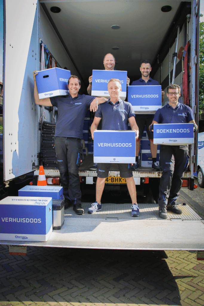 The Oomen movers team