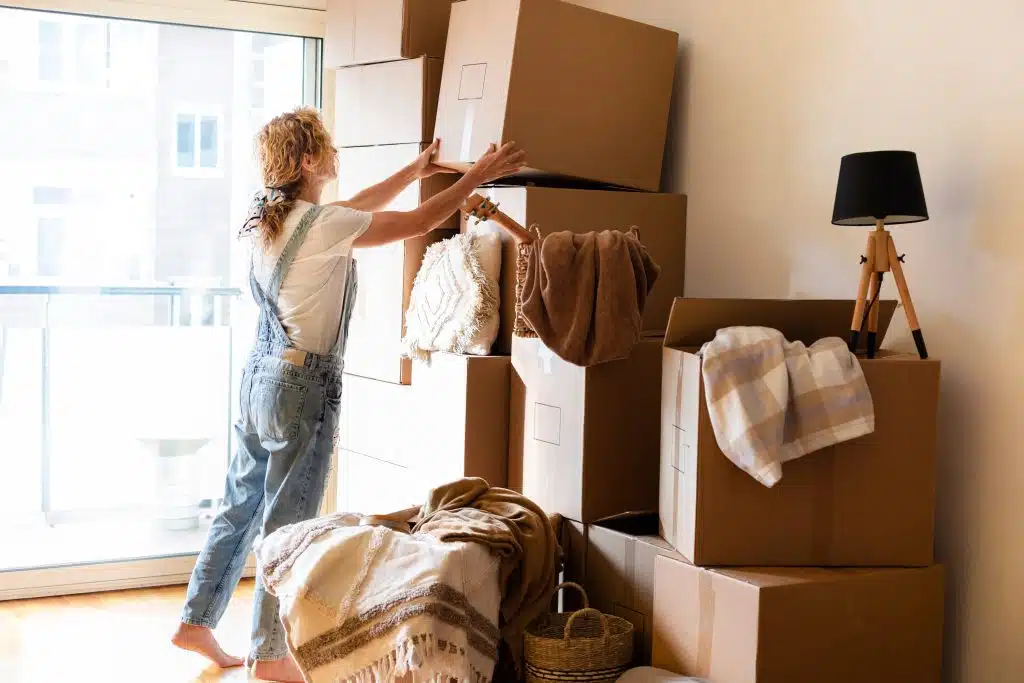 Oomen Moving Tips Stress-free Moving Tips Essential Items 1024x683